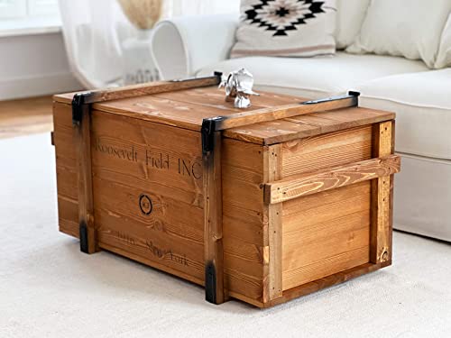 Uncle Joe´s Truhe Roosevelt Couchtisch Truhentisch im Vintage Shabby chic Style aus Massiv-Holz in braun mit Stauraum und Deckel Holzkiste Beistelltisch Landhaus Wohnzimmertisch Holztisch nussbaum - 3