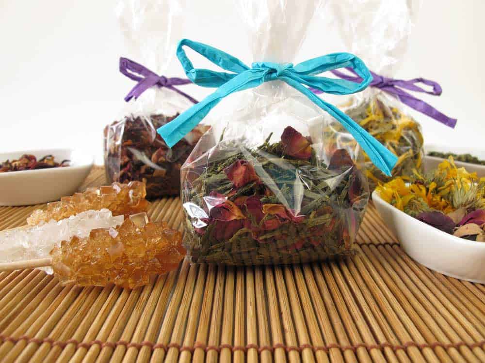 Teegeschenke als kleine Gastgeschenke (depositphotos.com) Teegeschenke als kleine Gastgeschenke (depositphotos.com)